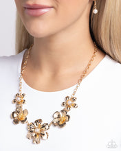 Load image into Gallery viewer, FLOWER Move - Gold Necklac