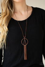 Load image into Gallery viewer, Apparatus Applique - Copper Earrings/ Necklace Set