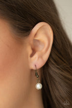 Load image into Gallery viewer, Cosmopolitan Couture - Brass Necklace