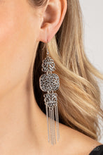 Load image into Gallery viewer, Eastern Elegance - Silver