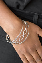 Load image into Gallery viewer, Metal Manic - Silver Bracelet
