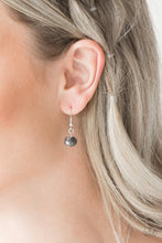 Load image into Gallery viewer, Champagne On The Rocks - Silver Necklace
