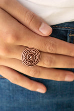 Load image into Gallery viewer, Seasonal Shine - Copper Ring

