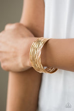 Load image into Gallery viewer, Sleek Shimmer - Gold Bracelet
