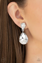 Load image into Gallery viewer, Aim For The MEGASTARS - White Earrings
