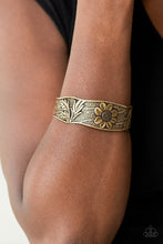 Load image into Gallery viewer, Daisy Paradise - Brass Cuff Bracelet
