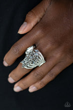 Load image into Gallery viewer, Clear-Cut Cascade - Silver Ring
