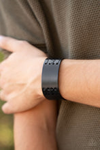 Load image into Gallery viewer, Batters Up - Black Snap Bracelet
