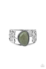 Load image into Gallery viewer, Sahara Seasons - Green Bracelet
