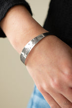 Load image into Gallery viewer, Dandelion Dreamland - Silver Bangle Bracelet
