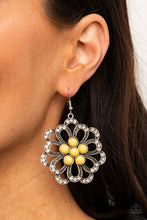 Load image into Gallery viewer, Dazzling Dewdrops - Yellow earrings
