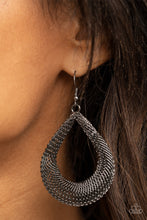 Load image into Gallery viewer, A Hot MESH - Black Earrings
