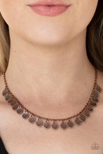 Load image into Gallery viewer, Dainty DISCovery - Copper necklace
