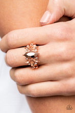 Load image into Gallery viewer, Luxury Luster - Copper Ring
