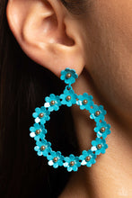 Load image into Gallery viewer, Daisy Meadows - Blue Earrings
